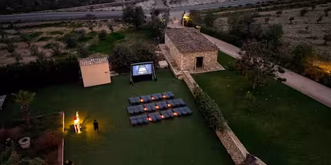 Cinema at Los Dos Caballeros: The Shawshank Redemption