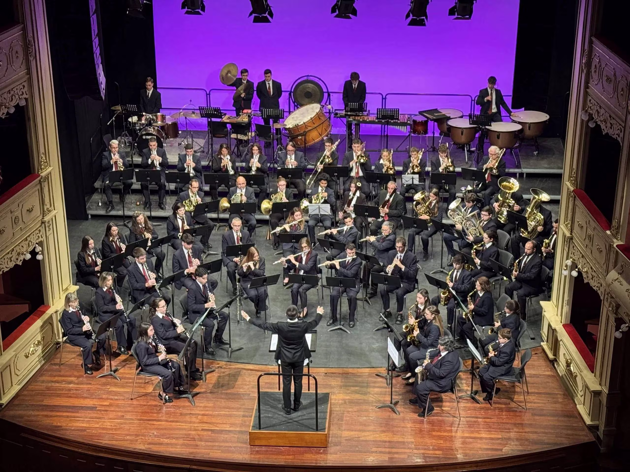 4 ILLES, UN REGNE Banda de Música de Maó