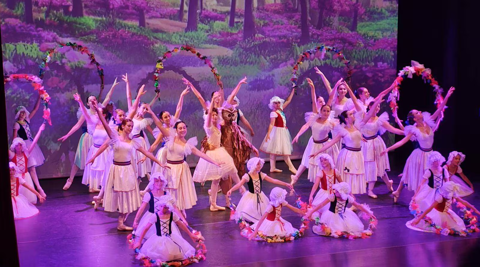 La Fille mal gardée Escola de Dansa Carmen Estela